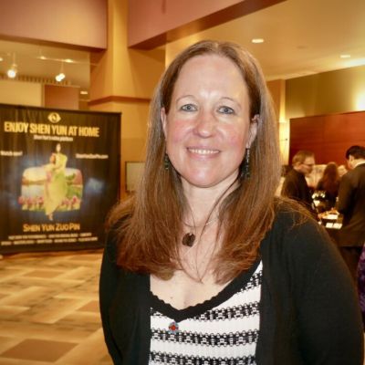 ‘Beautiful and Essential’: Writer Feels Powerful Energy From Shen Yun