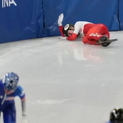 Blade Cuts Sellier’s Eye During Olympic Speedskating 1500m