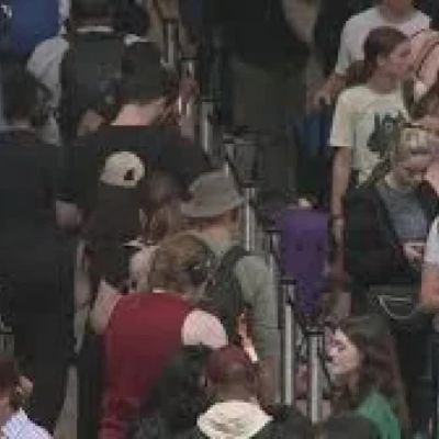 Government Shutdown: In New Orleans and Houston, long airport lines turn paychecks into a public bottleneck