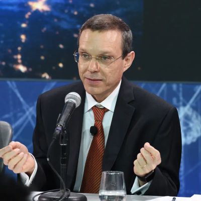 Interview: On World UFO Day, Avi Loeb, Chair of UAP Science Council, talks about UFO Files and more