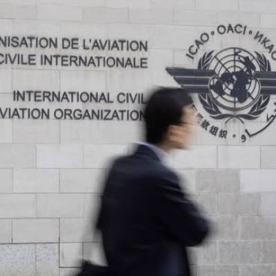 Ukraine urges ICAO to ban civilian flights over Russian airspace