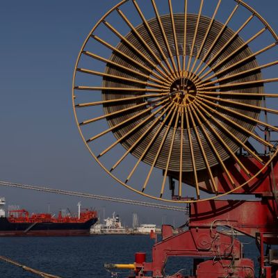 Oil hits over 1-week low on hopes of boost to diplomacy in Iran war