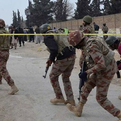 Pakistani Taliban kill six soldiers in checkpoint attack | International