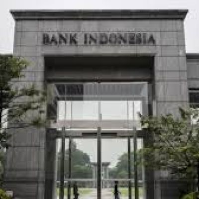 Indonesia’s central bank unveils surprise rate hike to stem rupiah rout