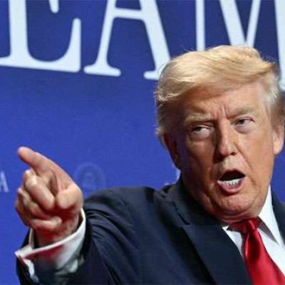 Mid-air scare for Trump as chopper carrying him flies too close to passenger jet
