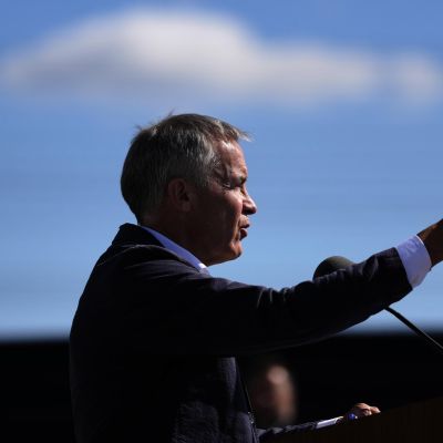 Carney wraps up Asia trip looking ahead to first federal budget next week