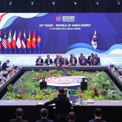Prime Minister Pham Minh Chinh attends 26th ASEAN-South Korea Summit in Malaysia