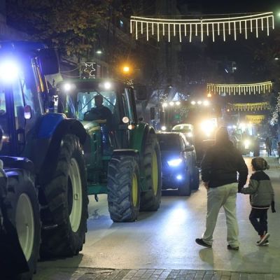 Government unsure how to deal with protesting farmers