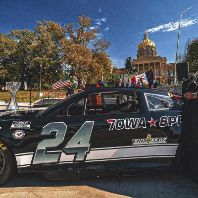 As NASCAR returns to Iowa, which other tracks should make a comeback?