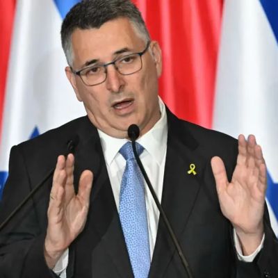 Israel shuts British consulate in Jerusalem in retaliation for UK sanctions