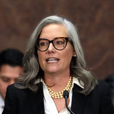 Arizona Dem. Gov. Hobbs Vetoes Bill Requiring Police to Cooperate with ICE