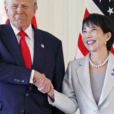 Trump praises Japan’s new prime minister during visit