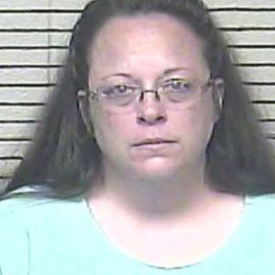 Kim Davis tried to get the Supreme Court to stop marriage equality. They just shut her down.