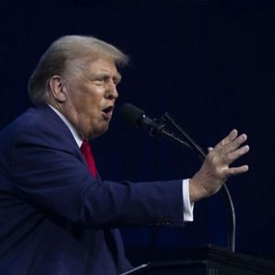 Trump boasts of cognitive test, then flubs doctor’s name