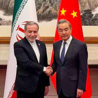 Iranian foreign minister in China: 