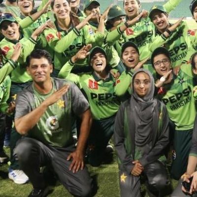 PCB to part ways with women’s head coach Mohammad Wasim