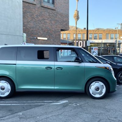 California Has Almost 50 Percent More EV Chargers Than Gas Pumps – Jalopnik