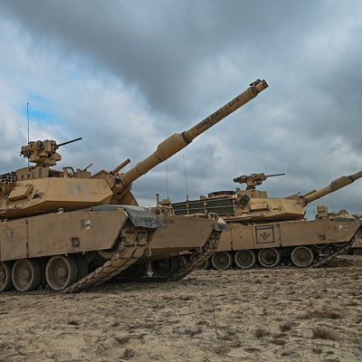 First Us Made Abrams Tanks Arrive In Ukraine Months Ahead Of Schedule Article Bias Rating Biasly