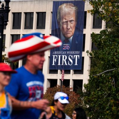 Federal judge thanks Trump, orders him to make SNAP payments – Roll Call