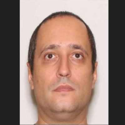 US green card scheme paused over university shootings - RTHK