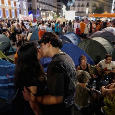 Eviction of 87-year-old sparks protests in Madrid
