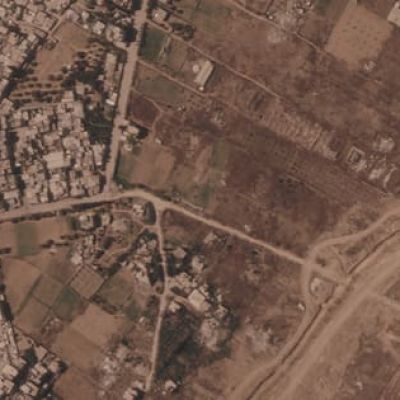 Israel building kilometres-long earthen barrier inside Gaza