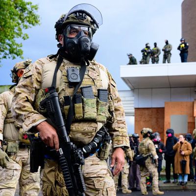 Judge extends order blocking Trump National Guard deployment to Portland