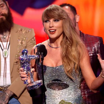 Taylor Swift issues call to vote at MTV VMAs after endorsing Kamala Harris