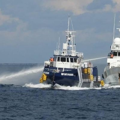 Chinese coast guard rams and damages Philippine vessel off island in South China Sea