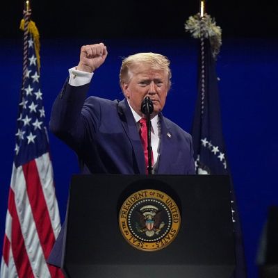 Trump announces steep tariffs on generic drug imports from 2028; India pharma exports may take a hit