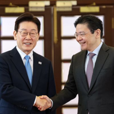 S. Korea, Singapore agree to launch FTA upgrade talks, expand nuclear energy cooperation