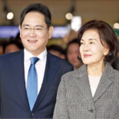 Samsung family to wrap up W12tr inheritance tax this month