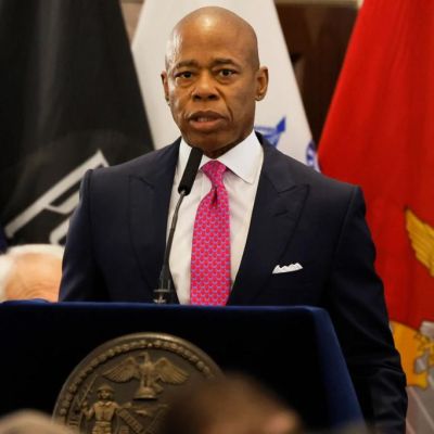 NYC is on verge of fiscal cliff because officials spend like drunken…