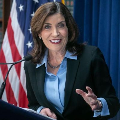New Yorkers say Gov. Hochul’s wrong, wrong, wrong  —  on the border,…