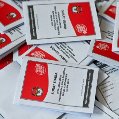 Vote-buying Shadows Indonesian Election