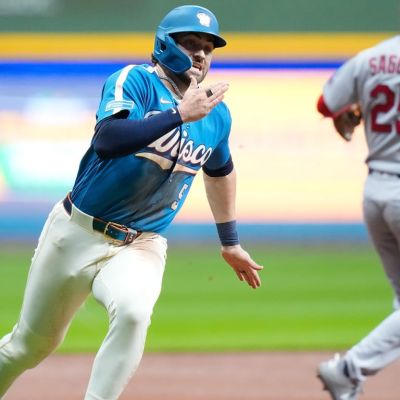 Crew not treating set vs. Cardinals differently despite having nothing left to clinch