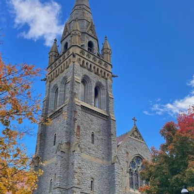 Swing-state college students largely support Harris but acknowledge ‘razor-thin’ margin with Trump