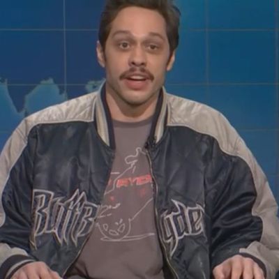 Pete Davidson Returns to ‘SNL’ to Jab Lorne Michaels for Never Retiring: ‘The Time Has Come and Tina Fey Is Ready’