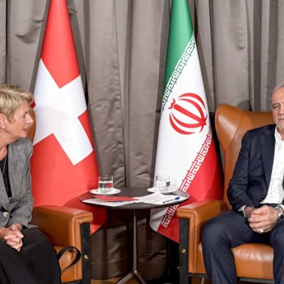 Iran vows transparency to confirm peaceful nature of nuclear activities