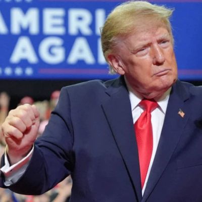 Trump defends Qatar’s 747 gift as he hits campaign trail ahead of US midterms