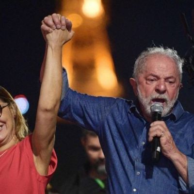 Trump proposes meeting with Lula to discuss tariffs amid escalating US-Brazil trade tensions