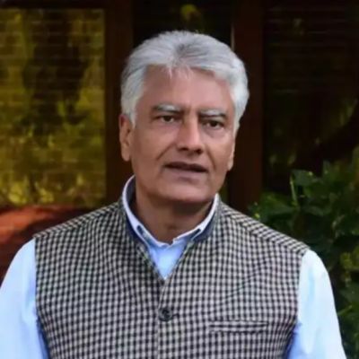 Punjab BJP leader Sunil Jakhar moves election commission against Sisodia alleging incitement of corrupt, violent practices | Chandigarh News – Times of India