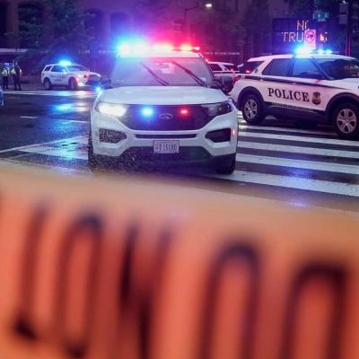 US mass shooting: 12 injured after 2 gunmen open fire on Chicago street crowd