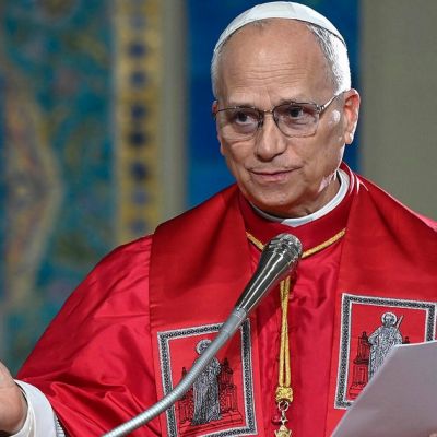 Trump rift with Pope Leo “really unprecedented,” says Holy Cross religious studies professor