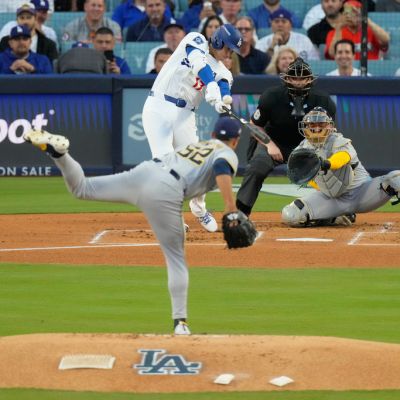 Ohtani puts on 2-way Sho for the ages with 3 homers and 10 Ks to lead Dodgers back to World Series