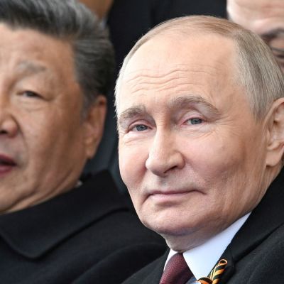 Kremlin insists arm deliveries to Ukraine stop before agreeing to ceasefire