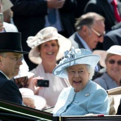 Ex-prince Andrew went from war pilot to royal pariah