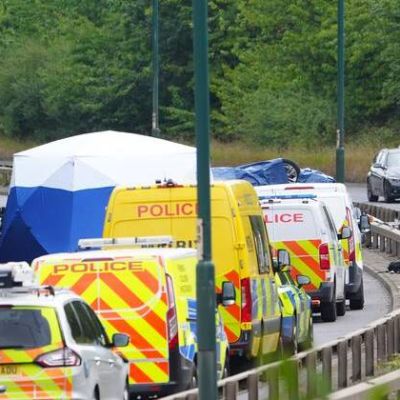 Seven dead in UK after vehicle hits police car