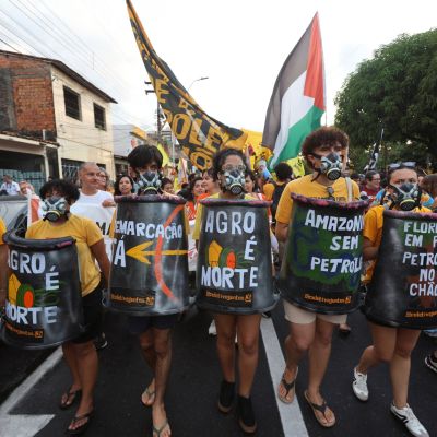 Countries sharply split on fossil fuels on COP30 climate summit final day