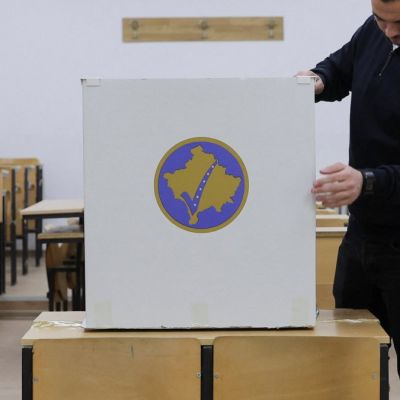 Kosovo votes in snap election to end a year of political deadlock